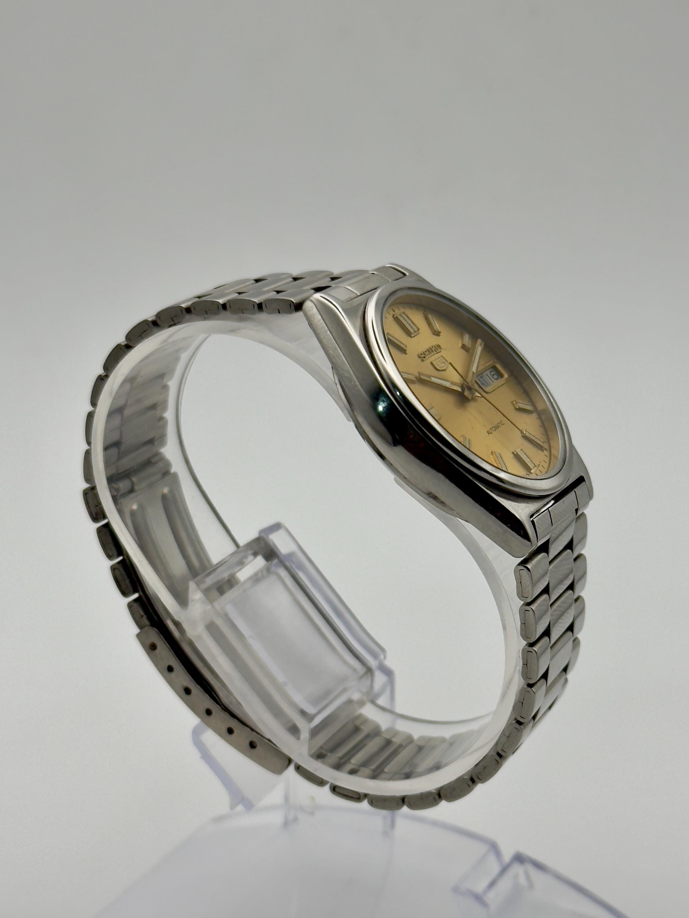 SEIKO 5 Watch, AUTOMATIC Watch, Seiko5 Caliber 7009-821A From 1978