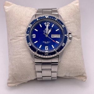 ORIENT Mako II, Automatic, 200M Water Resistance, 40 hours power reserve, Day & Date