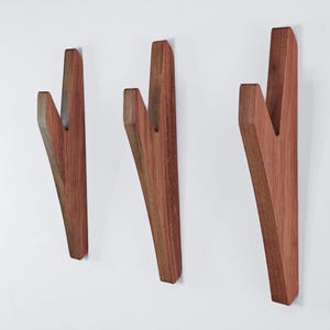 Mid-Century Modern Coat Hanger Wall Hooks | MCM Entryway Organizer | V-Shaped Hooks | Stylish Wall Decor & Perfect Housewarming Gift