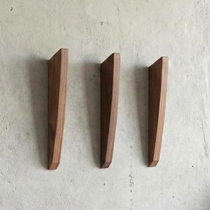Mid-Century Modern Wall Hooks | Minimalist Coat Rack - Entryway Organizer | Stylish Wall-Mounted Hooks Practical Storage Solution Home Decor