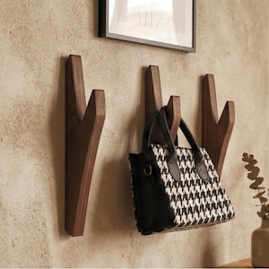 Ganchos de pared para perchas de estilo moderno de mediados de siglo / Organizador de entrada MCM / Ganchos en forma de V / Decoración de pared elegante y regalo perfecto para inauguración de casa