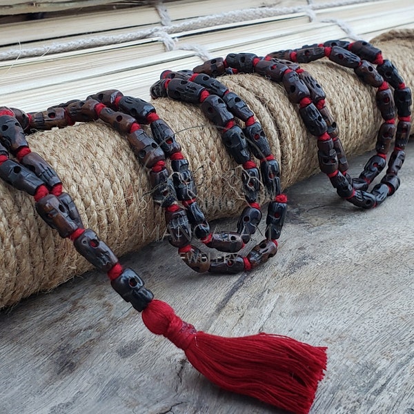 Mala 108 perles de prière tête de mort noire, mala de méditation tête de mort, déesse hindoue Kali Alter perles, collier tête de mort mala, collier Kali mala