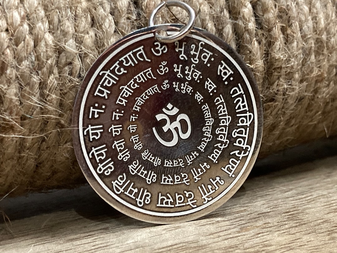 Gayatri Mantra Pendent in Silver Coin Mantra Charm- Silver Pendant, Gayatri  Mantra Pendent Custom Engraved Necklace, - Etsy
