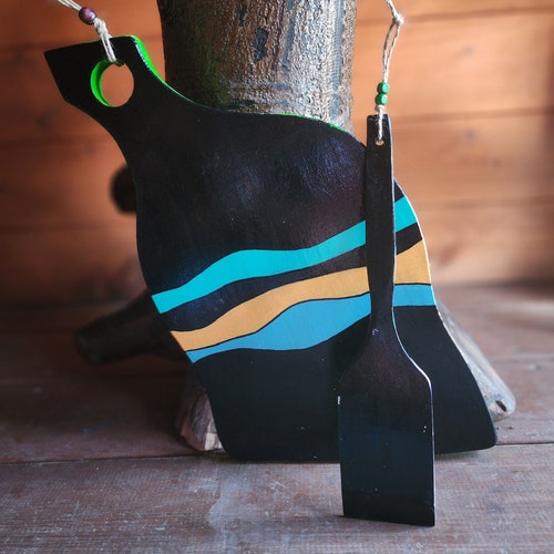 Bread board and spatula shops personalized, serving board, wooden bread board, art bread board