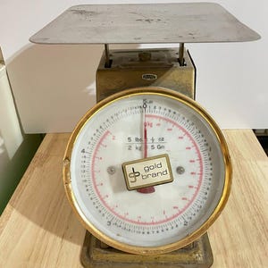 Vintage Gold Brand Kitchen Scale