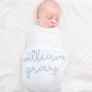 White Swaddle // Hand Embroidered Baby Swaddle // Name Announcement Swaddle // Hand Stitched Name Blanket // Newborn Gift