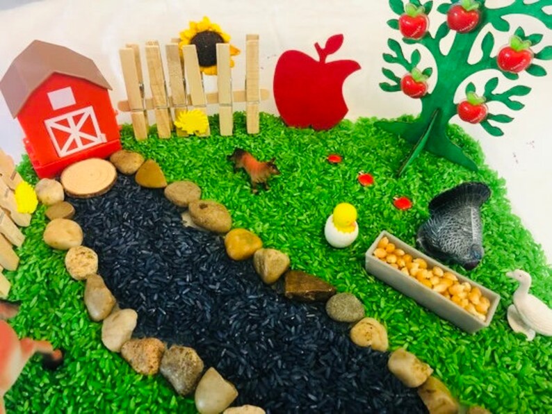 Farm Sensory Bin/farm/montessori/children/animals Sensory/sensory Kit