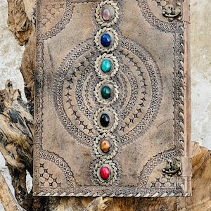 Handgemachtes Extra Großes Leder Journal Schreiben Notizbuch Gefüttert Ungefüttert Papier Journal mit Schloss Buch der Schatten Sieben Stein Journal Geschenke