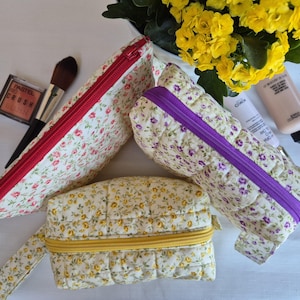 Floral Makeup Bag, Quilted Cotton Cosmetic Bag, Travel Bag, Toiletry Bag Women