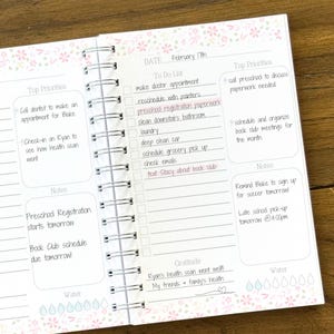 Undated Planner Personalized 5.5 x 8.5 inches Custom Spiral Planner Personalized Daily Planner Daily Agenda Daily Organizer Pink Floral