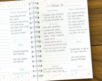Personalized Undated Planner 5.5 x 8.5 inches Custom Spiral Planner Personalized Daily Planner 2026 Daily Organizer Cottage Floral