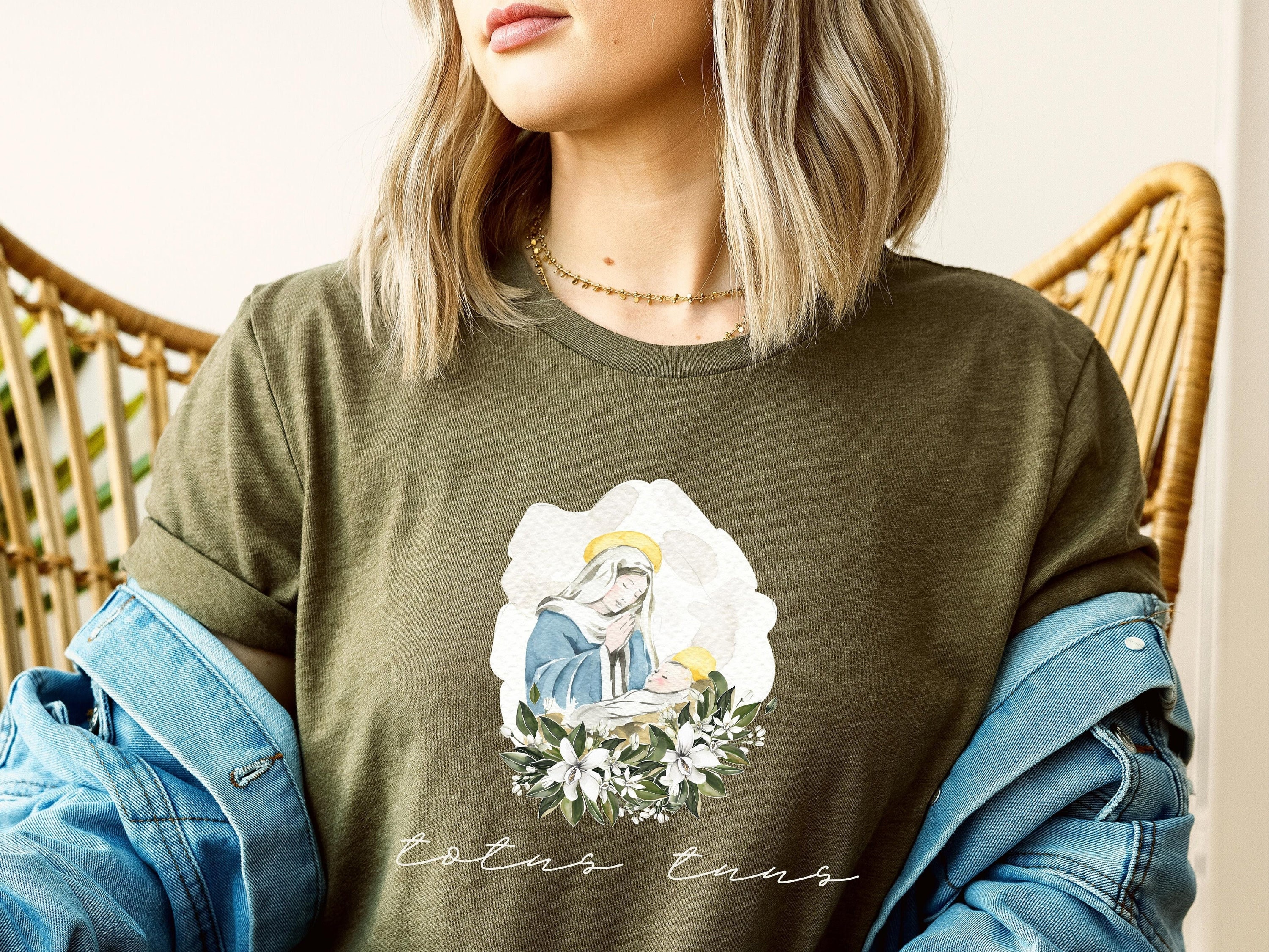Totus Tuus:Totally Yours, Image of Virgin Mary and Baby Jesus,  To Jesus through Mary | Marian devotion - Catholic T-shirt for Women