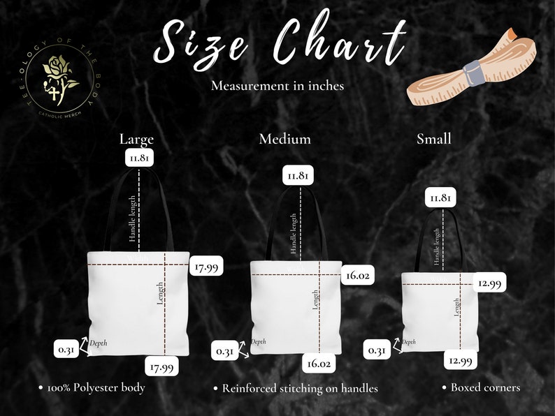 Op de afbeelding: Maattabel voor tote bags in drie maten: groot, medium en klein. De tabel toont de afmetingen in inches voor de handvatlengte, de lengte en de diepte van elke tas. De tassen zijn gemaakt van 100% polyester en hebben versterkte stiksels op de handvatten. De hoeken zijn versterkt.