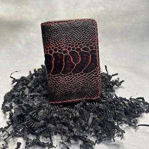 Cartera de piel de avestruz hecha a mano con dos compartimentos para tarjetas: avestruz exótico, cartera roja magma para hombre, cartera de piel auténtica, accesorios únicos para hombre