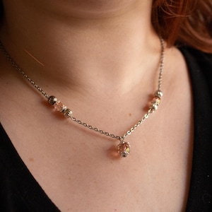 Vintage Inspired Light Pink Dainty Flower Drop Glass Beaded Necklace – Feminine Romantic Jewelry