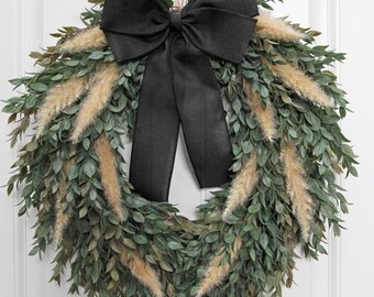 Cream Pampas Grass and Ruscus Wreath, Cascading Modern Wreath, Fall Wreath for Front Door, Farmhouse Wreath, Neutral Every Day Wreath Gift