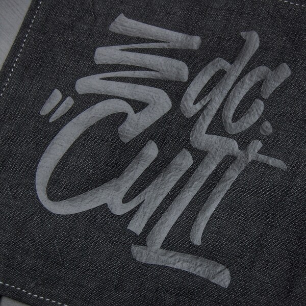 EDC.Cult Hank, japanische Baumwolle mit Logo-Print in Schwarz