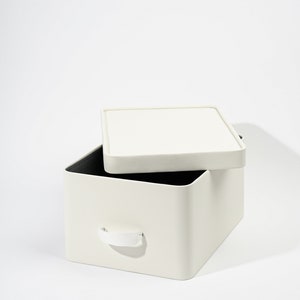 Storage box with lid Cassa M 38*28*19 different colors