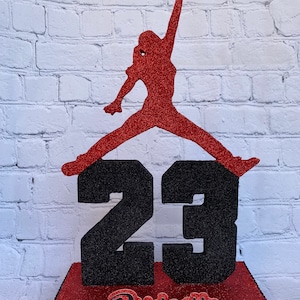 JUMPGIRL BASKETBALL CENTERPIECE