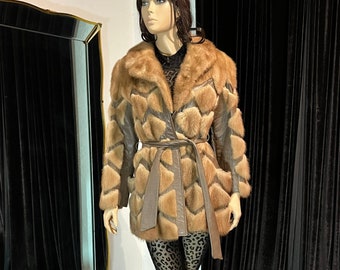 Robert Sidney New York 1960s beige + brown leather and fur coat. Cross Mink Fur and Leather Coat w/ Diamond-Cut Design