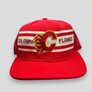 Vintage 80s/90s Super Stripe Calgary Flames Trucker SnapBack Hat NHL Deadstock