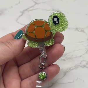 Carrete de insignia retráctil de tortuga bebé, soporte de identificación de Aloha, tarjeta de llave de RN de beach girl glitter, regalo de enfermera de hospital, titular de identificación de verano, save the Turtles