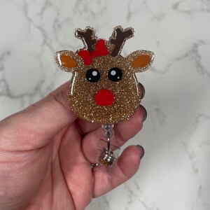 Rentier einziehbare Ausweisrolle, Weihnachten Ausweishalter, niedliche Acryl Glitter RN Schlüsselkarte, Geschenk für Krankenschwester, Winterurlaub Strumpf Stuffer