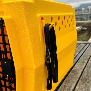 Side Vent Hooks | Versatile and Convenient Hooks for Ruffland Kennels