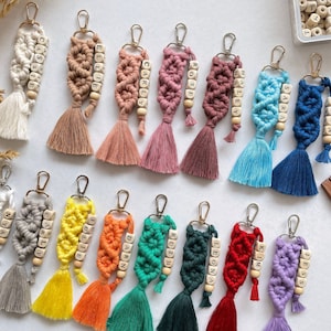 Custom Bridesmaid Gift, Bridesmaid Accessories, Matron of Honor Gift, Unique Bridal Party Gift, Macrame Name Keychain,Gift for bridesmaid