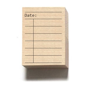 Könnte beinhalten: Holzstempel mit dem Wort "Datum:" und acht Zeilen zum Schreiben.