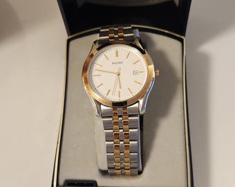 Man's Pulsar Silver Steel and Gold Watch