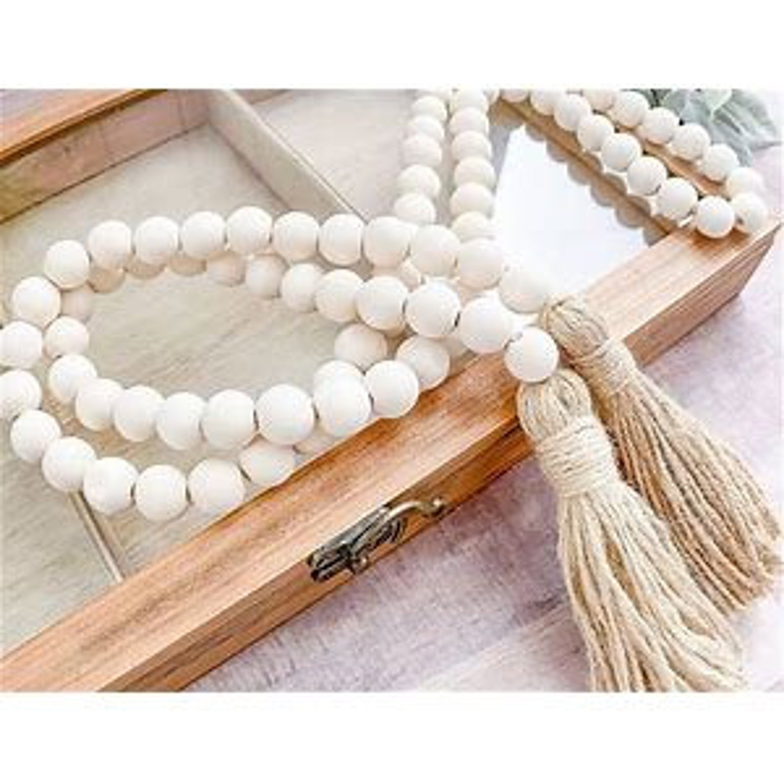 Lightup your Xmas party with 20 Christmas table decoration 18 Farmhouse Wood Bead Garland with Tassels