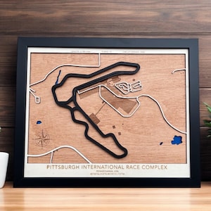 Gepersonaliseerde kaart Pittsburgh Race Complex – handgemaakte 3D Pitt Race Track-muurdecoratie – cadeau voor motorsportfans