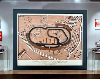 Mappa personalizzata del circuito in legno / Decorazione murale personalizzata a tema corse / Regalo per appassionati di corse / Qualsiasi circuito, taglio laser 3D, decorazione per la tana dell'uomo sport motoristici