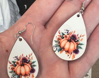 Pendientes florales de calabaza otoñal