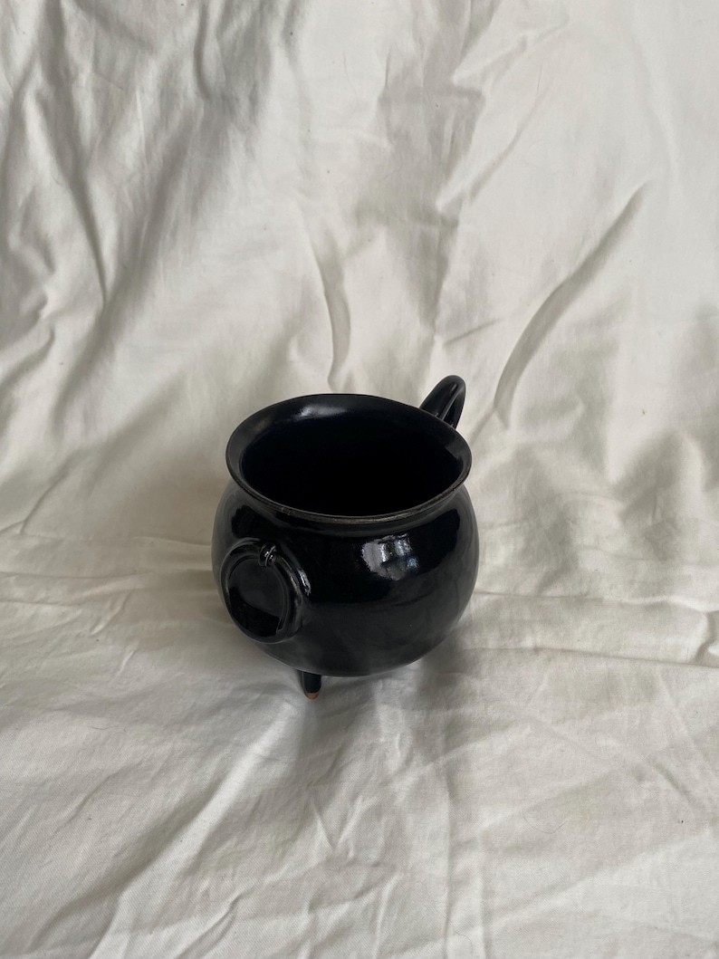 Handmade Ceramic Cauldron Mug | Byhopewolthuis - Etsy