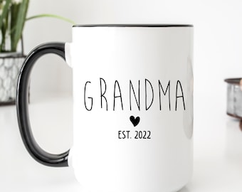 First Time Grandma Mug, Grandma Est 2022, Baby Reveal Gift