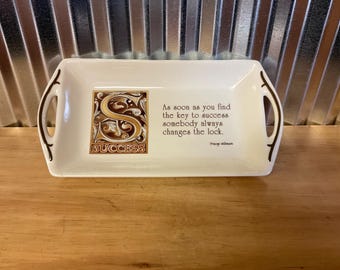 Vintage Grassland Roads Success Vanity Tray  S=2082
