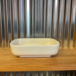 Hull U.S.A. F41 Cream Colored Porcelain Planter Dish S-1785