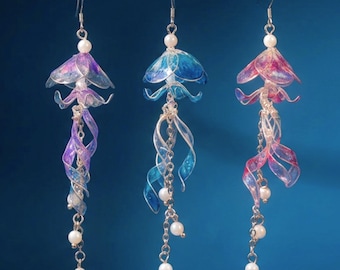 クラゲのイヤリング オーシャンコア ビーチコア アクアジュエリー パール 海の生き物 フェアリーコア キラキラ輝くクラゲのぶら下がり 海をテーマにした夢のようなアクセサリー