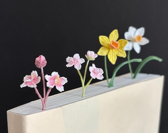 March Birth Flower Bookmark Sakura Cherry Blossom Daffodil Flowers for Bookworm Avid Reader Her Birthday Graduation Book Lover Accessory