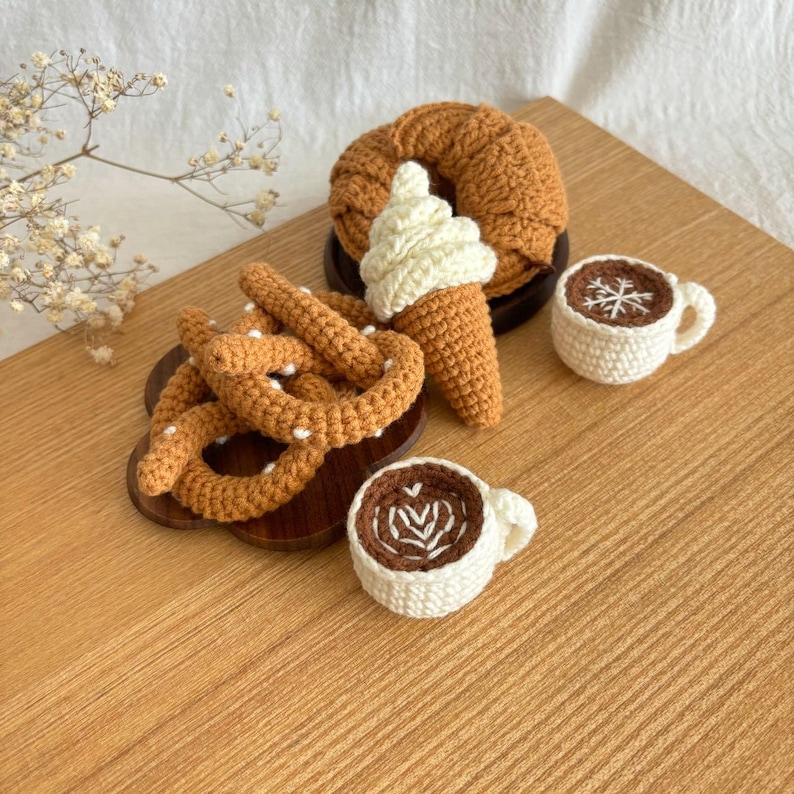 Ice Cream Coffee Cup Keychain Pretzel Cute Crochet Croissant Keychain