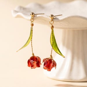 Tulip Drop Earrings Red Shimmer Pink Resin Flower Jewelry Fairycore Boho Chic Handmade Spring Birthday Gift Nature Inspired Floral Earrings