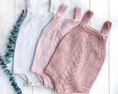 PDF - Size newborn- Knitted Pattern- Instant Download - Beginner Pattern