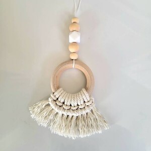 Difusor de aceite esencial para automóvil, Accesorios para automóvil colgantes Boho, Decoración de espejo retrovisor, Difusor de automóvil Macrame, Ambientador natural para automóvil o hogar