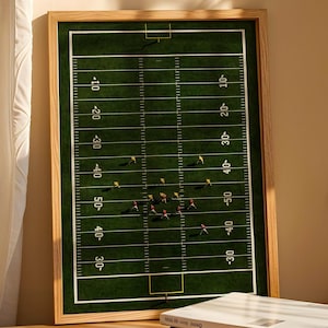Lámina artística de campo de fútbol americano, decoración de personajes pequeños (descarga digital)
