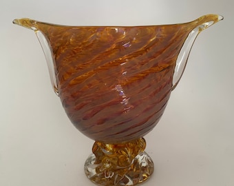 Gorgeous Vintage Hand-Blown Art Glass Vase