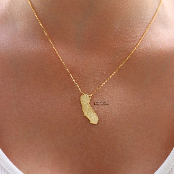 Elegant 18K Gold Dipped California State Pendant Necklace • State Necklace • US State Necklace • Bridesmaid Gift • Gift For Her