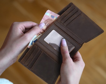 Personalized Leather Trifold Wallet, RFID Blocking, Engraved Monogram
