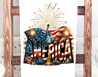 Patriotic Kitchen Towel: Americana Statue of Liberty Decor